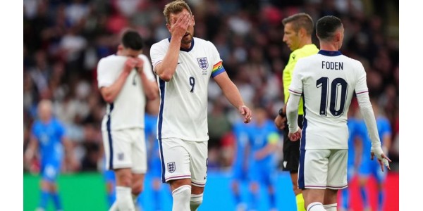 England verliert in einem Freundschaftsspiel gegen Island